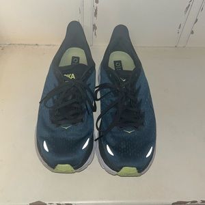 Hoka One One Clifton 8 Running shoes